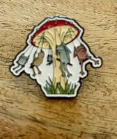 Lustiger Pin Pilz Karussell Frösche
