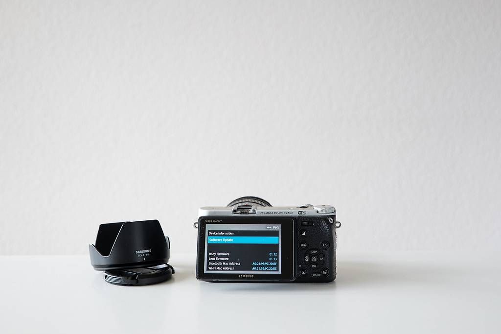 Samsung Fotocamera: Samsung NX500 Kit – Usato da Urdorf venduto da MagneBesase 2