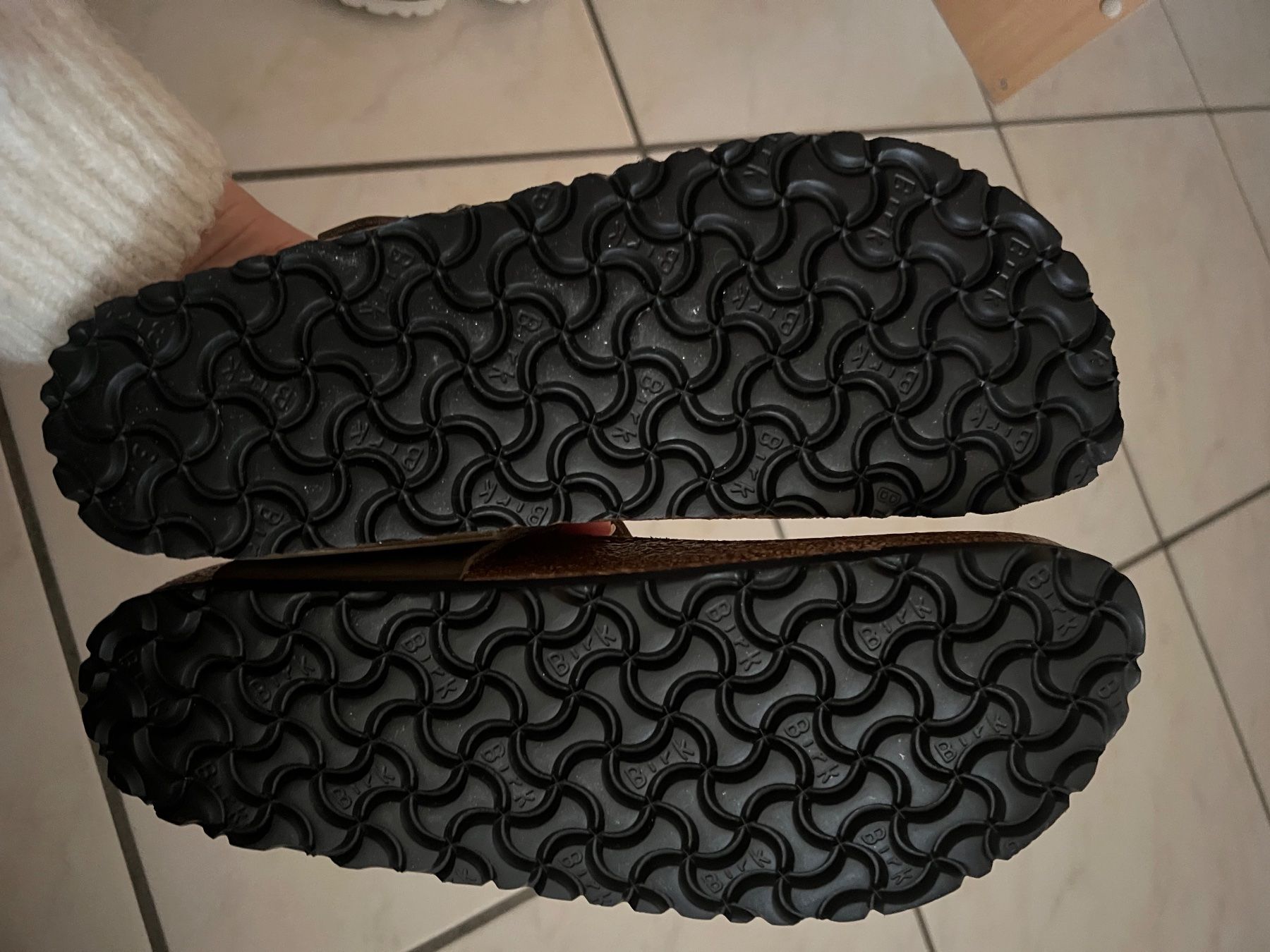 Birkenstock Scarpe da donna: Birkenstock noir taille 39 neuf – Nuovo (secondo la descrizione) da Martigny venduto da mim_lk7x 1