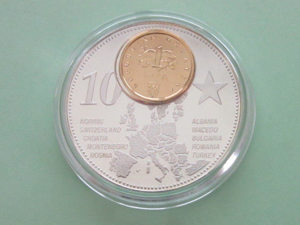 Medaglie: 4 Medaillen "THE FORTHCOMING NEW EURO COUNTRIES" – Nuovo (secondo la descrizione) da Degersheim venduto da Tforelle 8