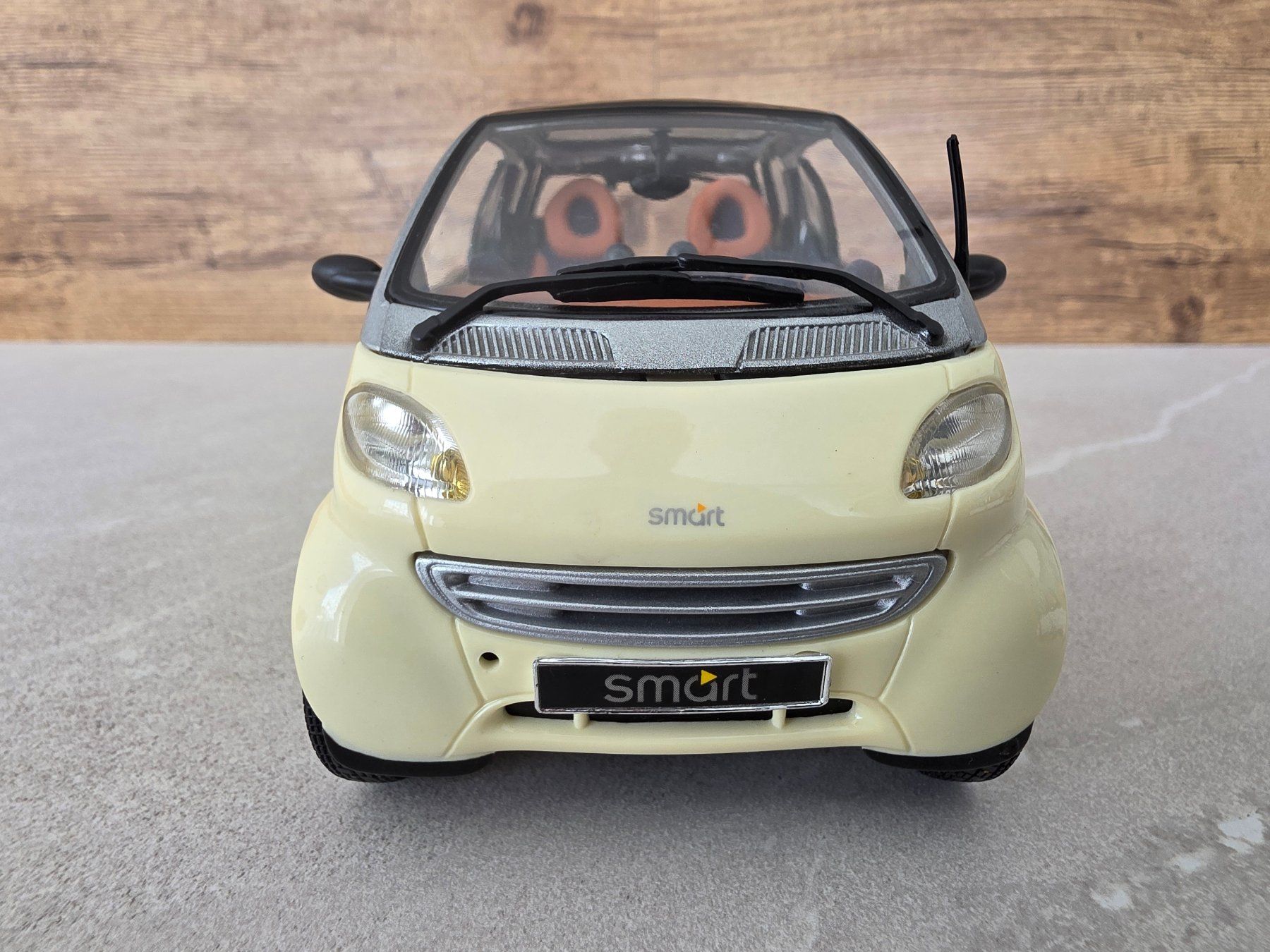 Smart Modellini d'auto: SMART City-Coupe 1/18. Maisto – Usato da Kaiseraugst venduto da Haubitz60 3