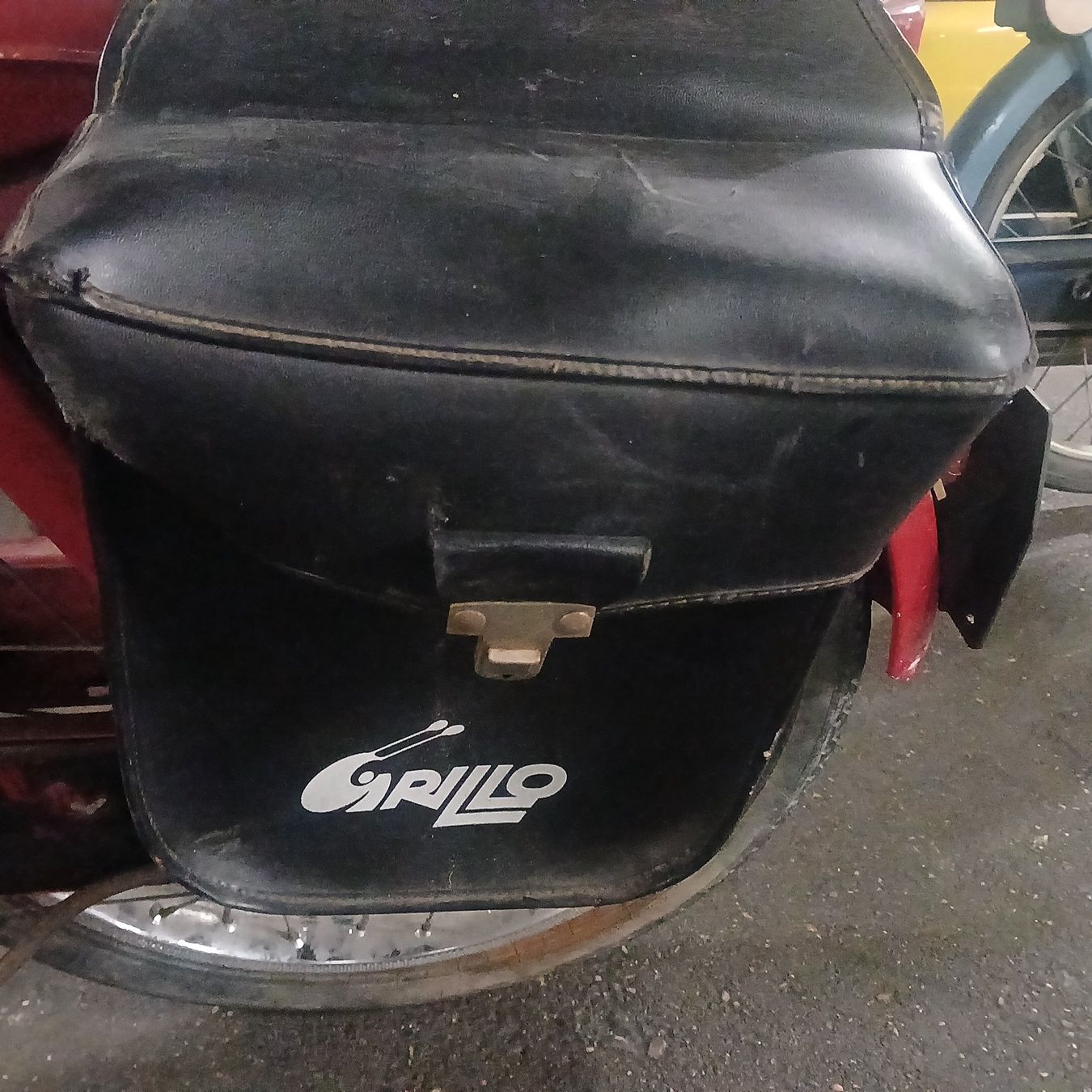 Piaggio Mofas: Mofa sehr seltene Piaggio Grillo Seitentasche – Gebraucht aus Balsthal von redcarpet 7