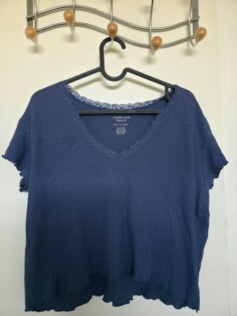 Flowy Soft American Eagle Top