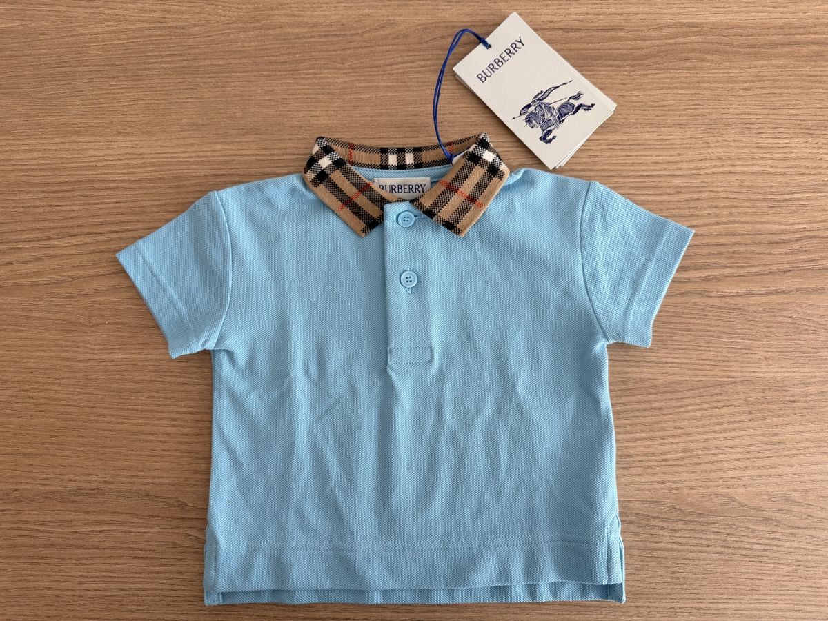 Burberry Camicie, Top & T-shirt: Burberry baby – Nuovo e nell'imballaggio originale da Dübendorf venduto da MariaS.