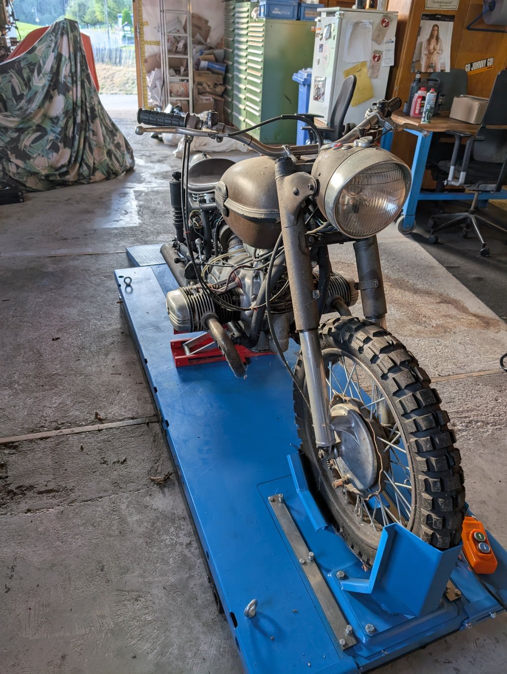 Ural Seitenwagen: Ural 650 ca. 1974 – Defekt aus Hinwil von Maxman02 1