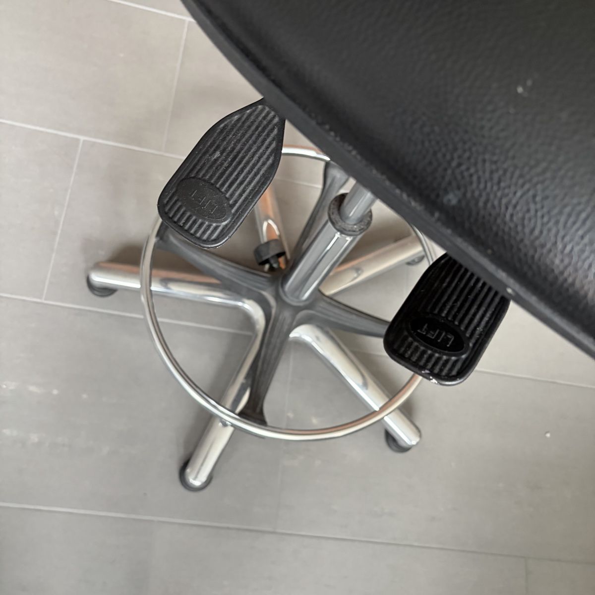 Stühle: Stuhl – Gebraucht aus Bubikon von Benjoma 1