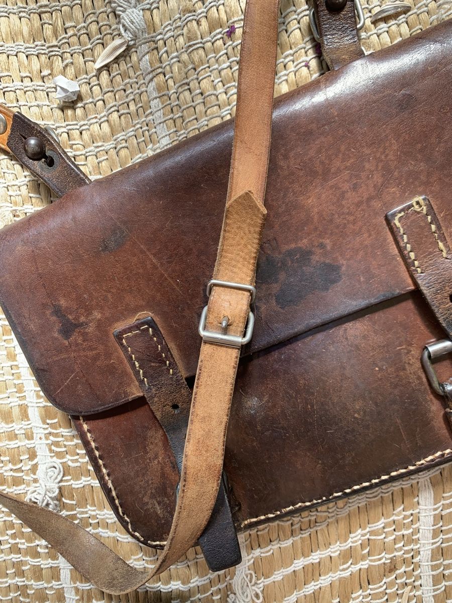 Schweizer Armee Taschen: Alte Post-Tasche der Schweizer Armee Vintage – Defekt aus Rorschacherberg von raf_2ll8 8