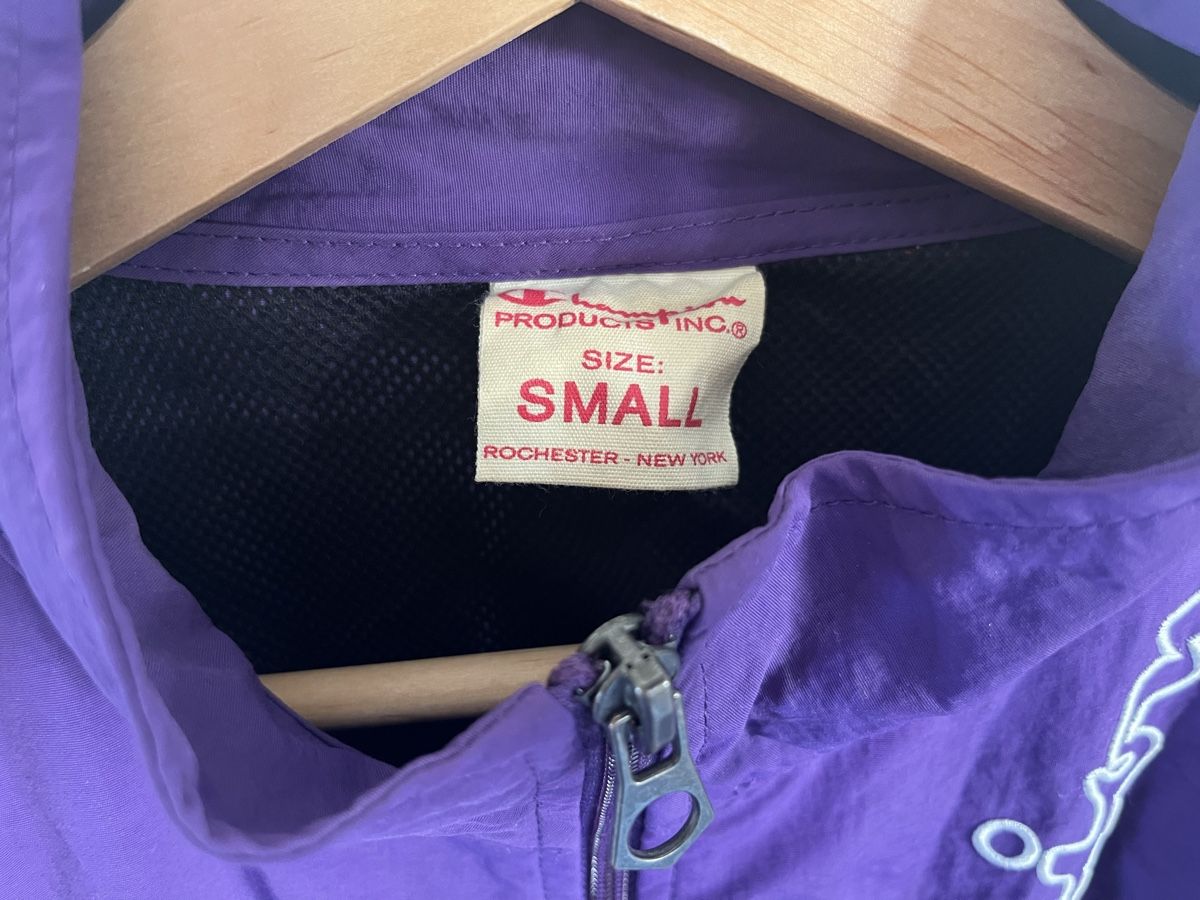Champion Giacche: Windjacke / Champion – Usato da Zürich venduto da nerinalaura 3