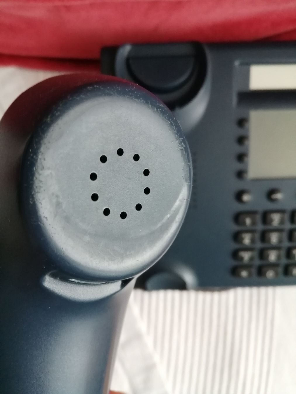 Swisscom Telefoni: Einfaches Festnetztelefon – Usato da Windisch venduto da mer_6cjk 6