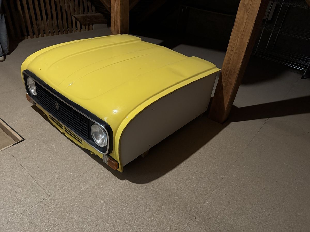 Tables: Renault R4 Tisch – D'occasion à Frauenfeld par kaf_s6q7