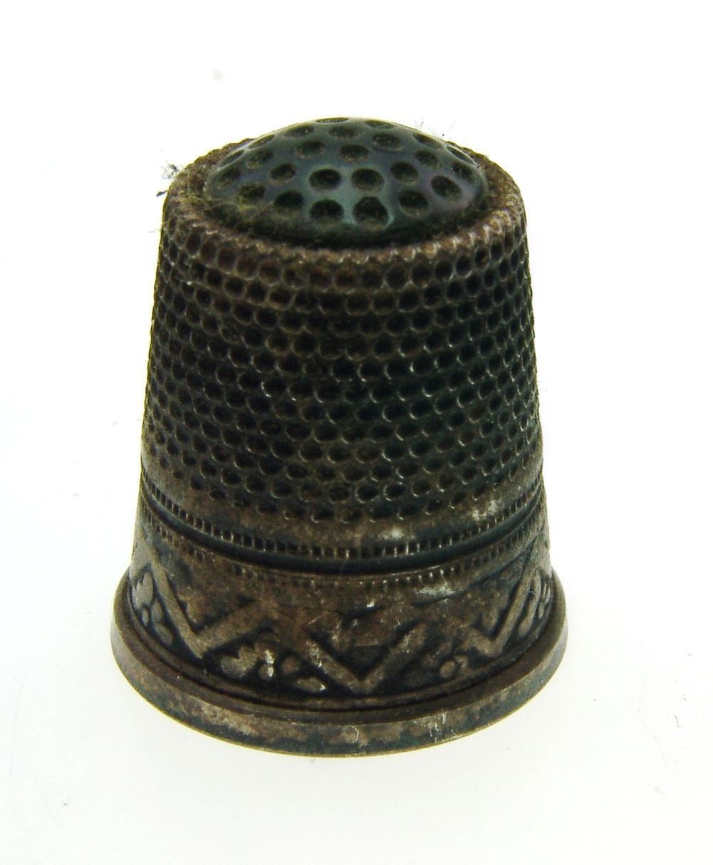 Ditali: Fingerhut mit Muster 925 Silber – Usato da Langenthal venduto da Sherkaan 3