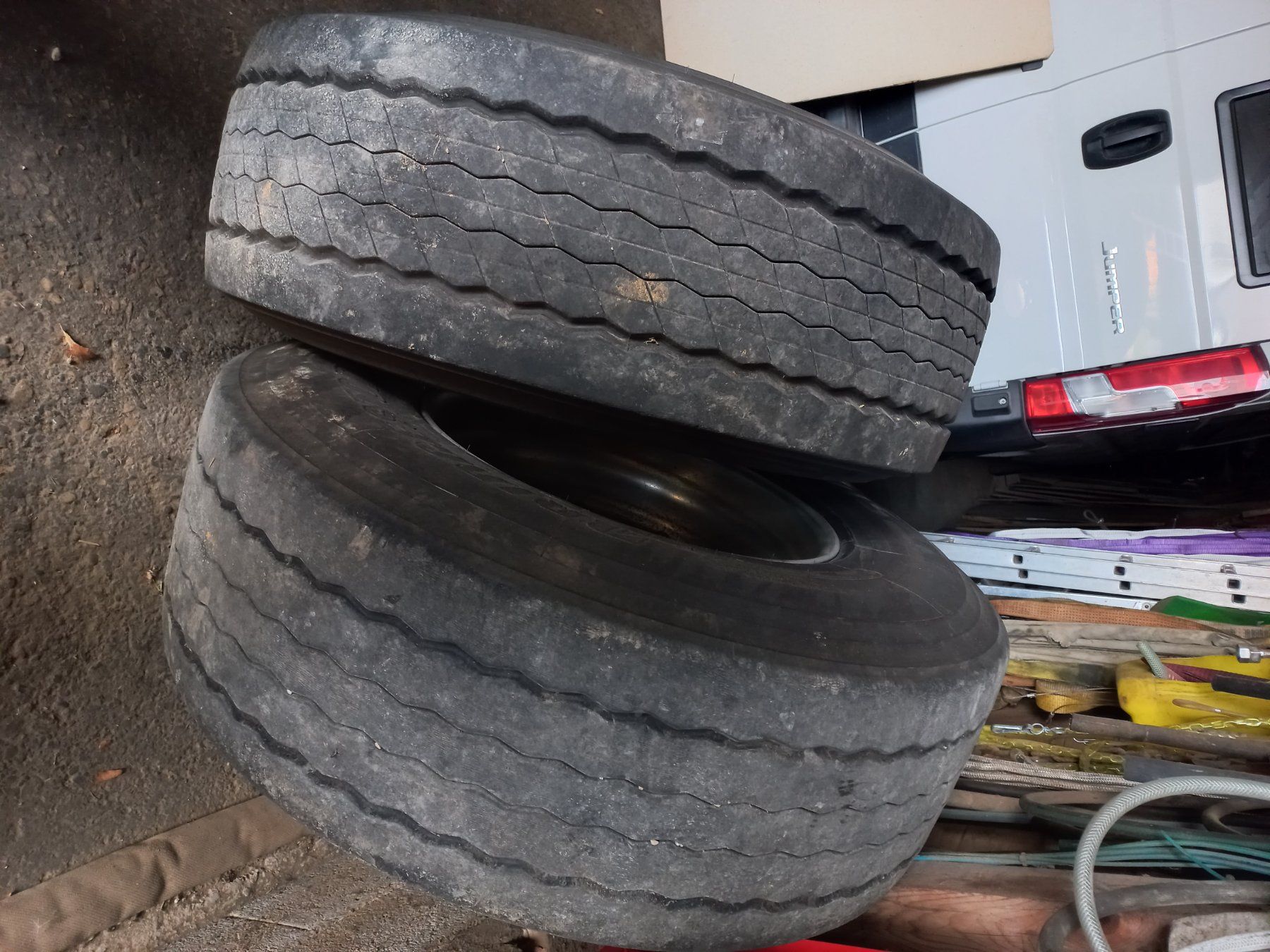 Pneumatici & Ruote complete: LKW-Räder, 4 Scheibenräder 385/65R22.5 – Usato da Vallorbe venduto da SMBS1 4