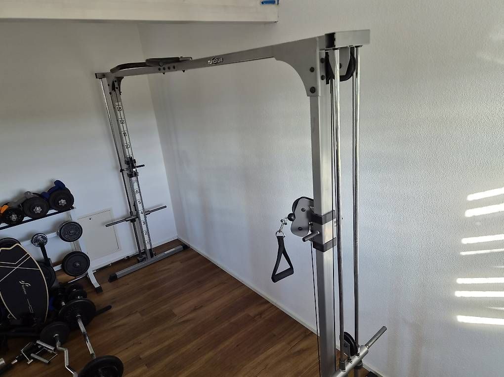 Hometrainer: Doppelkabelzugstation (Functional Trainer)TuffStuff – Gebraucht aus Seuzach von mue_8ty8