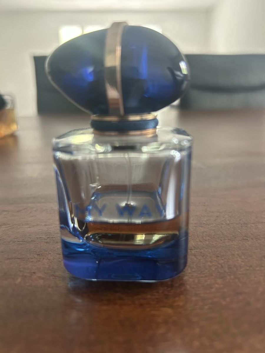 Armani Profumi & Eau de Toilette: Parfüm My Way – Usato da Ried (Muotathal) venduto da Tardiana