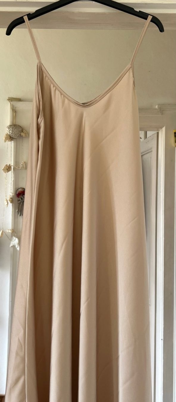 Vestiti: LONGUE ROBE! M – Nuovo e nell'imballaggio originale da Locarno venduto da NicoNion 2