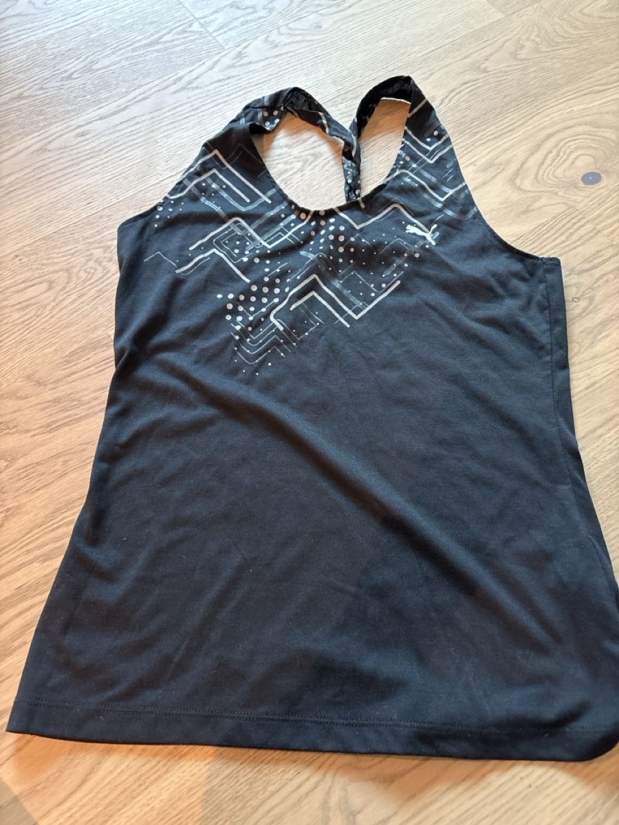 Puma Top: Puma Sportoberteil Grösse 38 – Usato da Erlinsbach venduto da Camara4