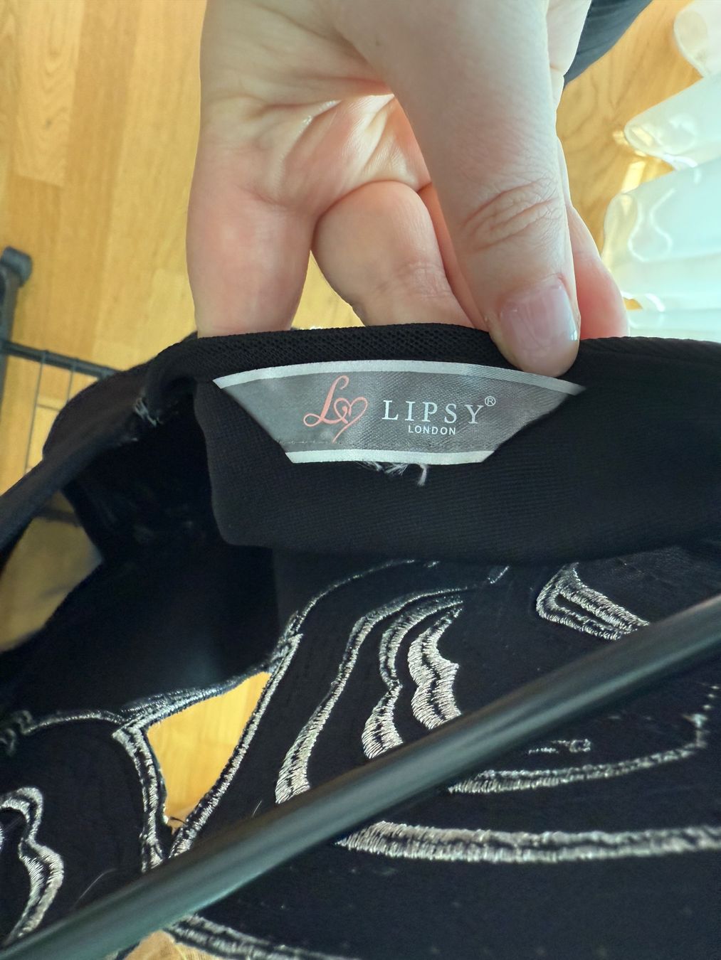 Vestiti: kleid (s) – Usato da Freidorf TG venduto da zweithandware 2