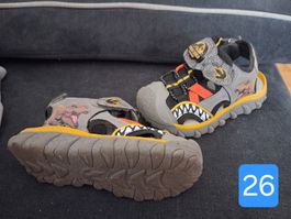 Sandalen 26