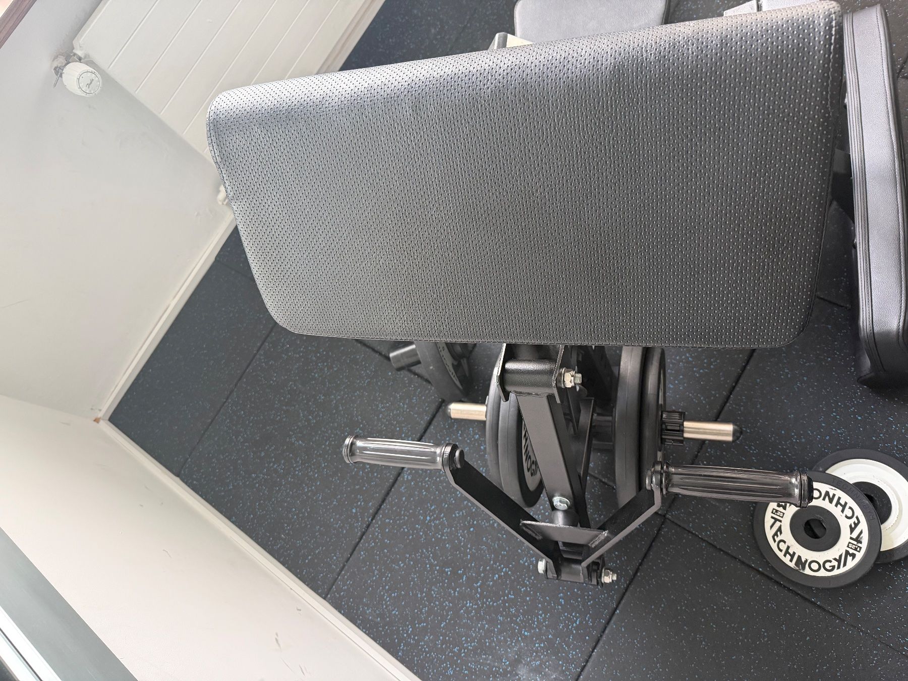 ATX Hometrainer: ATX Barbarian Line Bench mit 3 Attachments – Usato da Weesen venduto da AmdenLodgeOliEschler 8