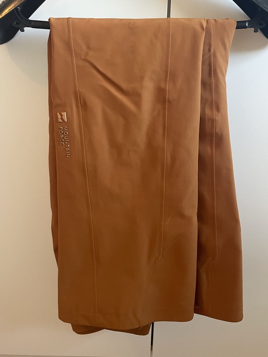 Mountain Force Vestes: Mountain Force Set (Jacke & Hose) – D'occasion à Gockhausen par AnneT07 6