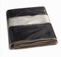 Couverture Alpaga Premium 205×150 cm – Neuf - Noir et Blanc