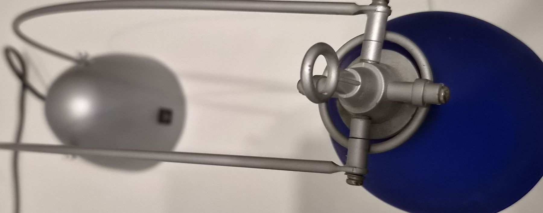 Lampade: Tischleuchte TCM silber blau – Usato da Bütschwil venduto da baesi278 2