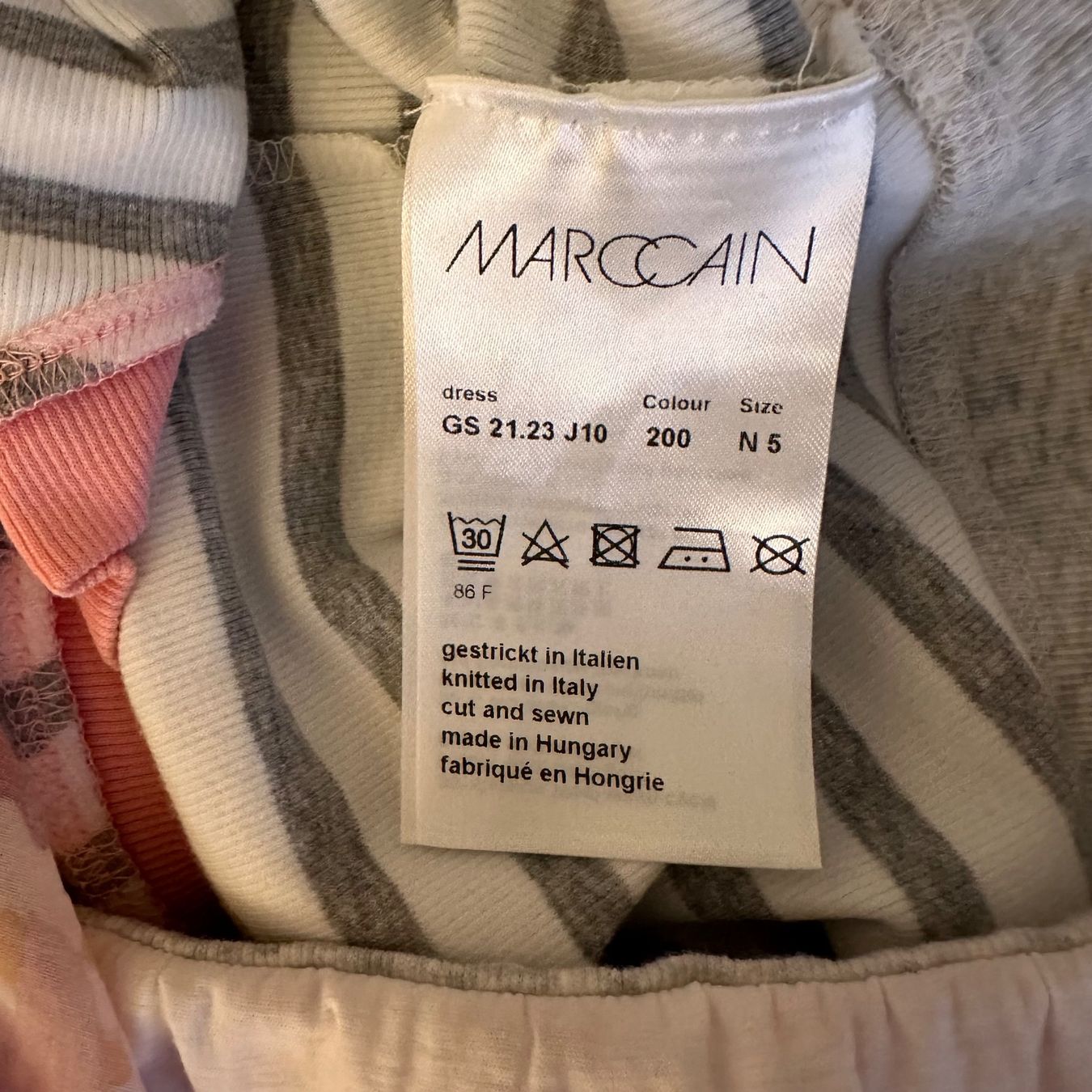 Marc Cain Vestiti: Marc Cain Kleid N5 wie neu – Nuovo (secondo la descrizione) da St. Gallen venduto da gag_6sxh 3