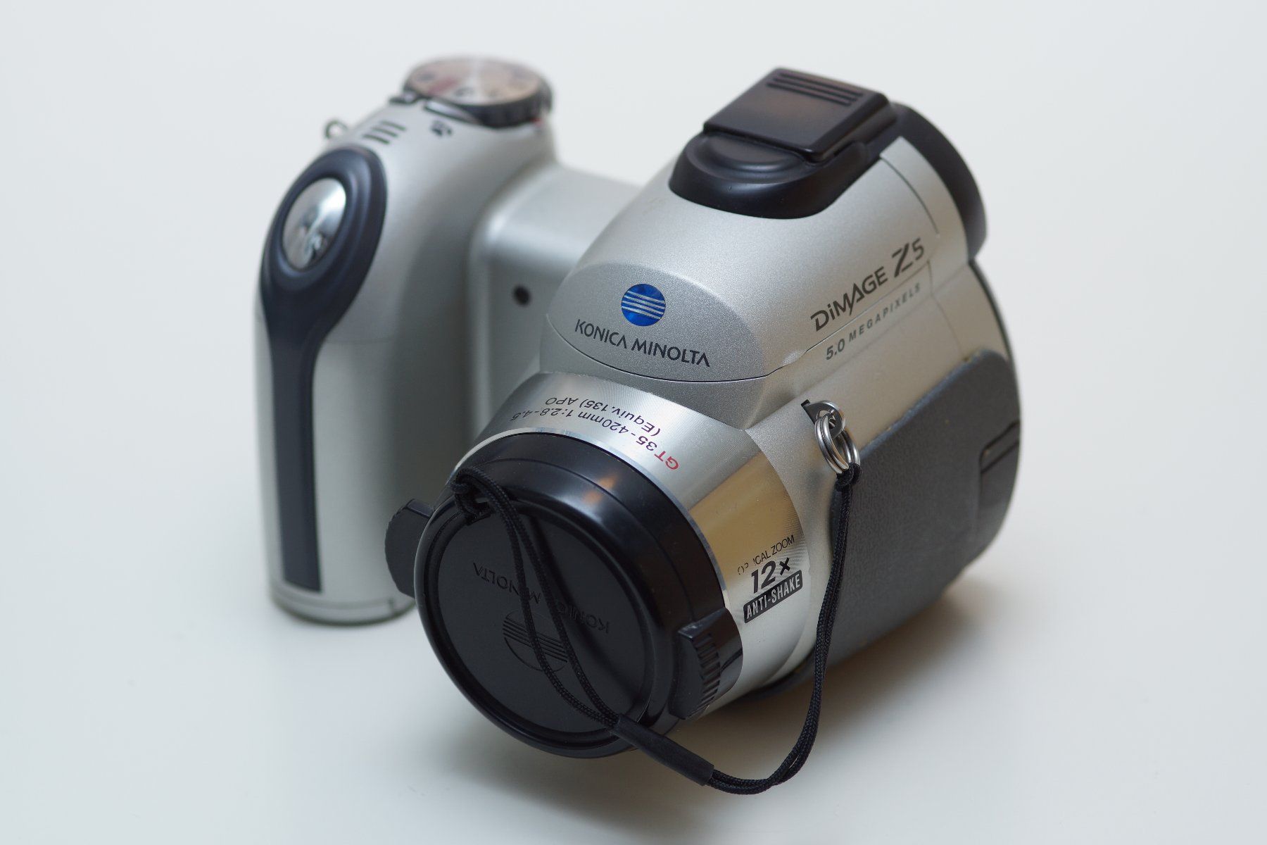 Minolta Fotocamera: [Reserviert Tutti] Konica Minolta Dimage Z5 (CCD Digicam) – Usato da Wetzikon ZH venduto da ChrimsChrams