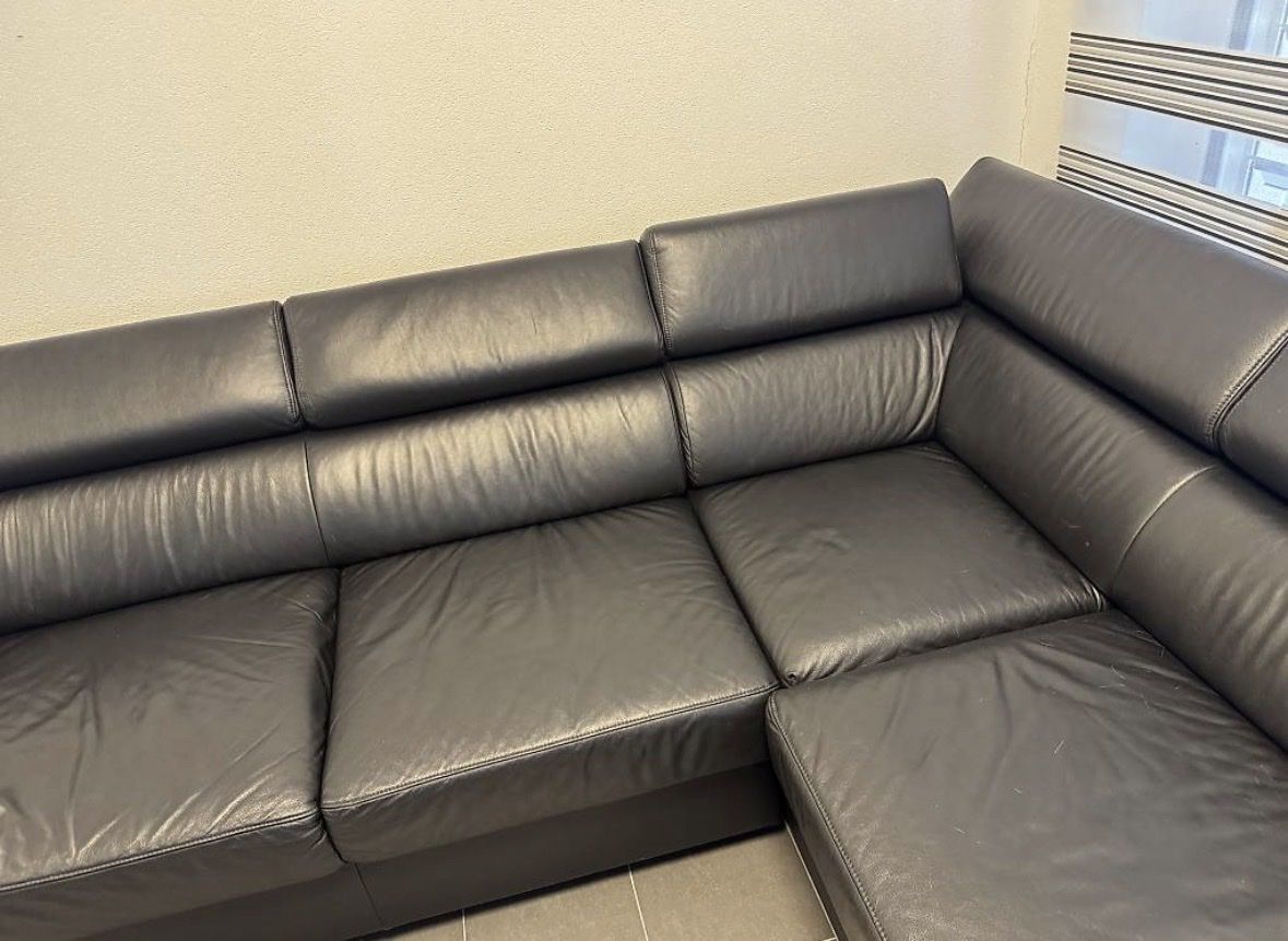 Divani: Sofa und Couchtisch – Usato da Bürglen TG venduto da edonbeyhan0408 1