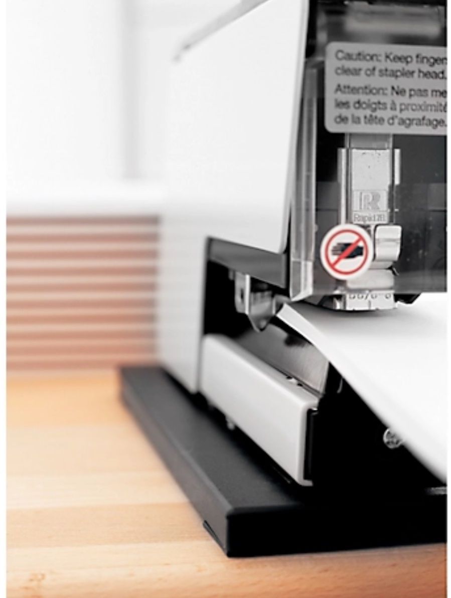 Rapid Tutte le macchine: Rapid Classic Elektroheftgerät 105E – Usato da Necker venduto da liq24 7