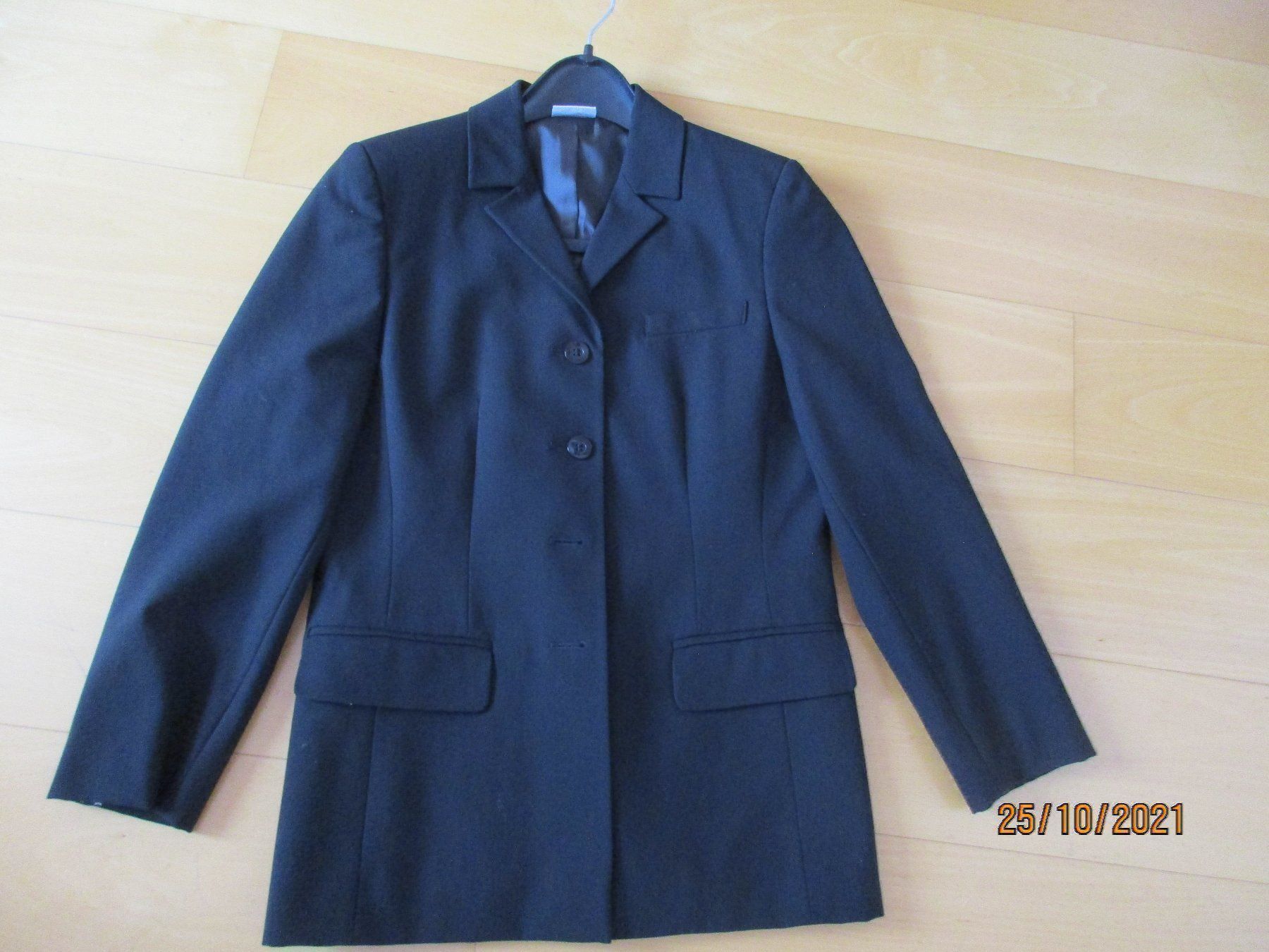 Giacche: Blazer schwarz 38 wunderschön – Nuovo (secondo la descrizione) da Ottenbach venduto da Claurin