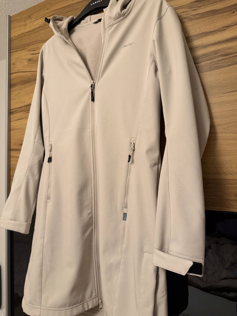 Mäntel: MERU Damen Softshellmantel Grösse 38. – Neu (gemäss Beschreibung) aus Adliswil von StephanieAnnina 1