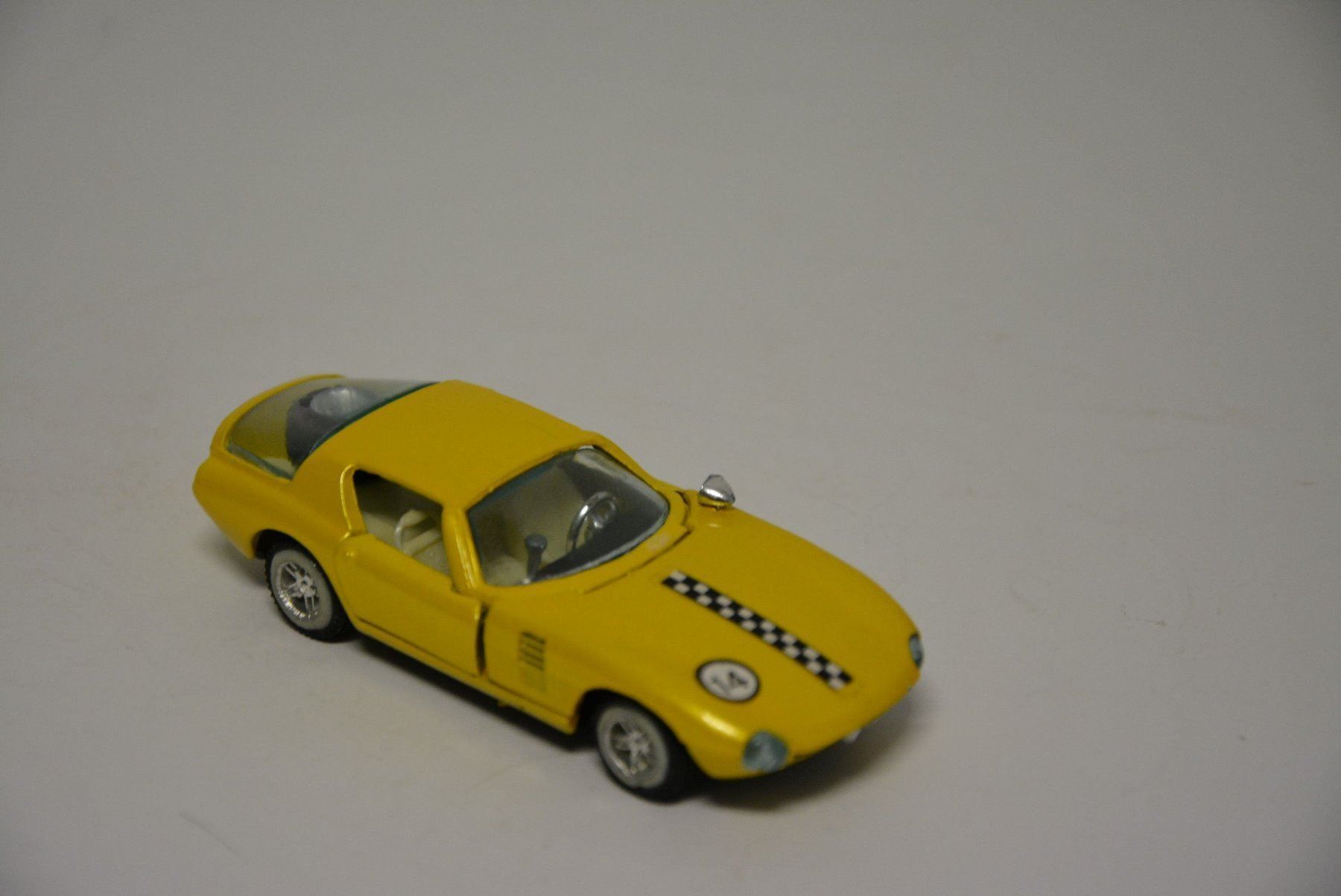 Alfa Romeo Modellautos: Alfa Romeo Giulia 1600 , 1:43 – Gebraucht aus Goldach von Feivel9 3