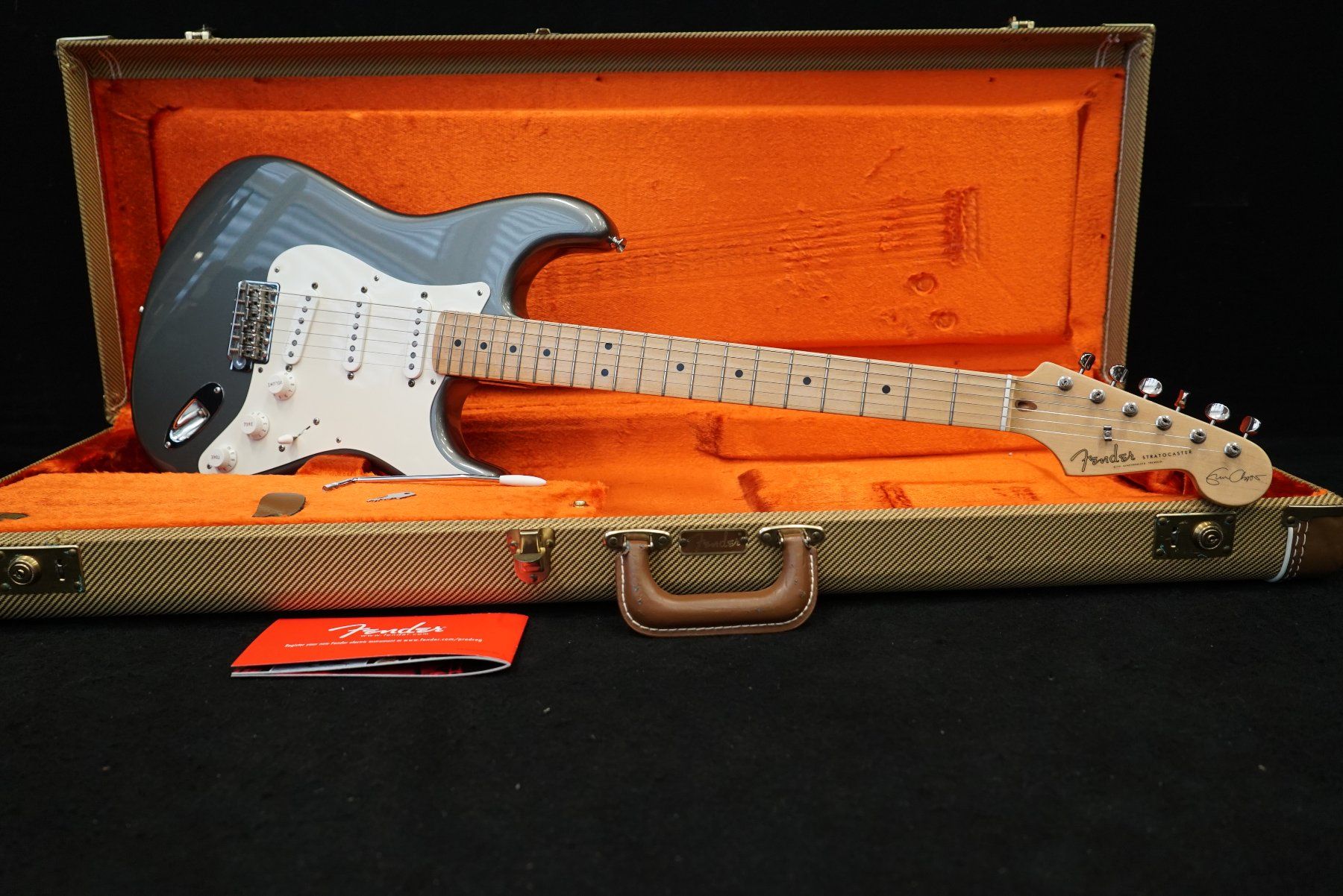 Fender Musikinstrumente: Fender Stratocaster Eric Clapton Artist Series  2013 Koffer – Gebraucht aus Ortschwaben von Musictrade