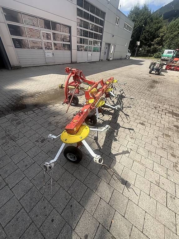 Raufutterernte: Kreiselheuer Pöttinger Alpinhit 44 – Gebraucht aus Klosters von Maschi93 1