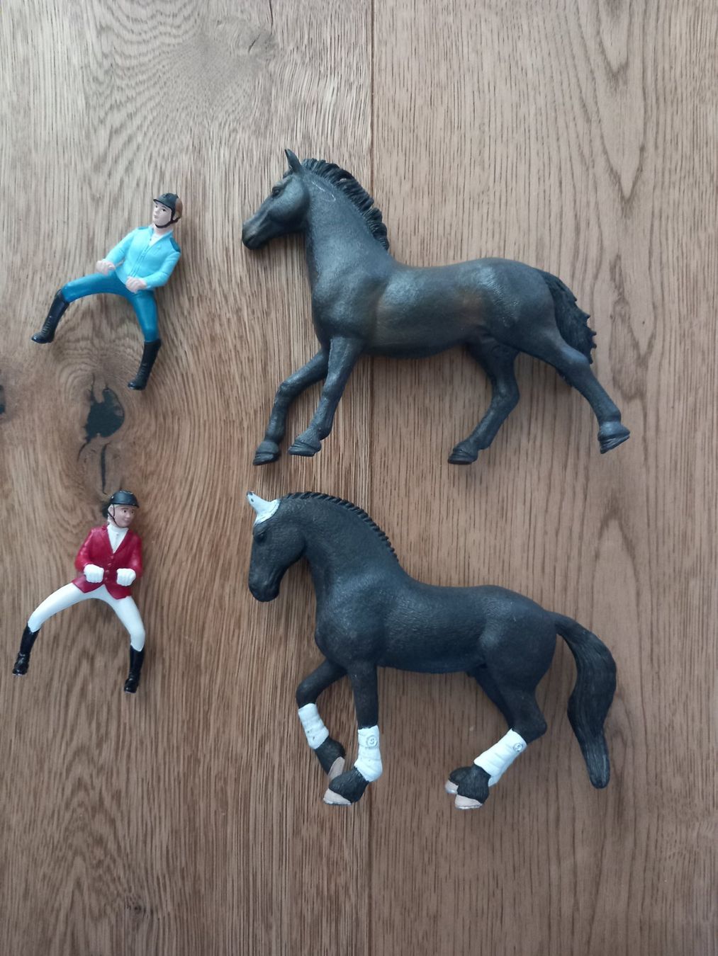 Schleich Jouets: SCHLEICH Reitturnier-Konvolut – D'occasion à Unterengstringen par Nincraft 5