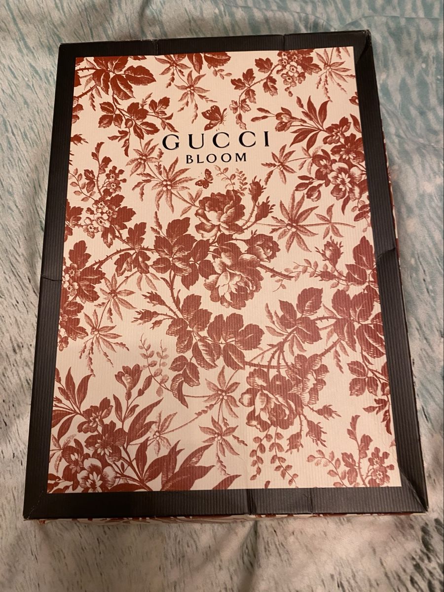 Gucci Custodie per cosmetici: Gucci Bloom Necessaire/Kosmetiktasche,NEU – Nuovo e nell'imballaggio originale da Killwangen venduto da BeautysAndEmmas 1