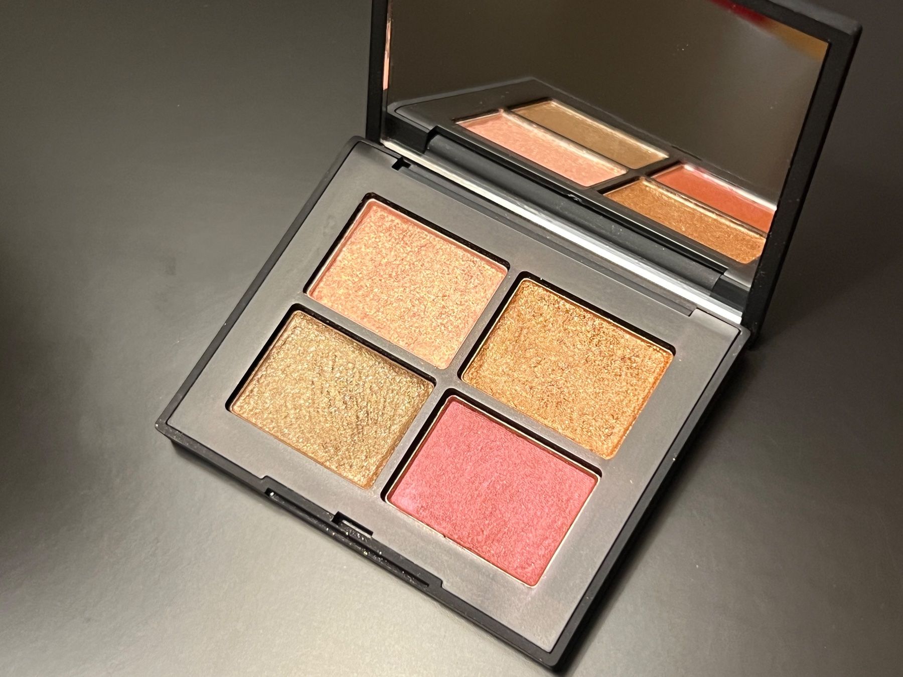 Nars Make-up: Nars Quad Eyeshadow Singapore – Usato da Zürich venduto da ksbuys 1