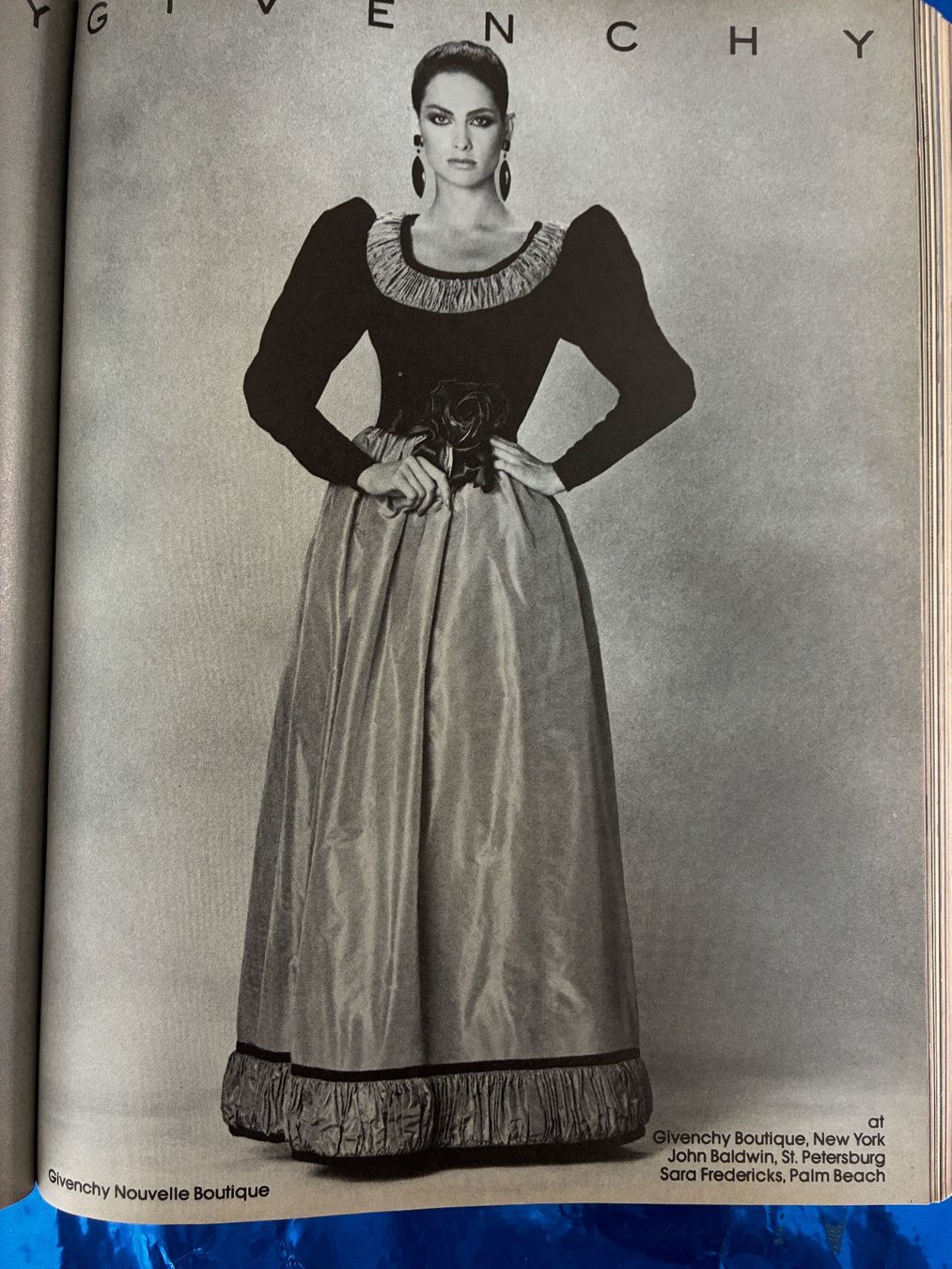 Riviste & Magazine: Vogue US 1982 Mode Design Style Magazin – Usato da Aarwangen venduto da nemkin61 5