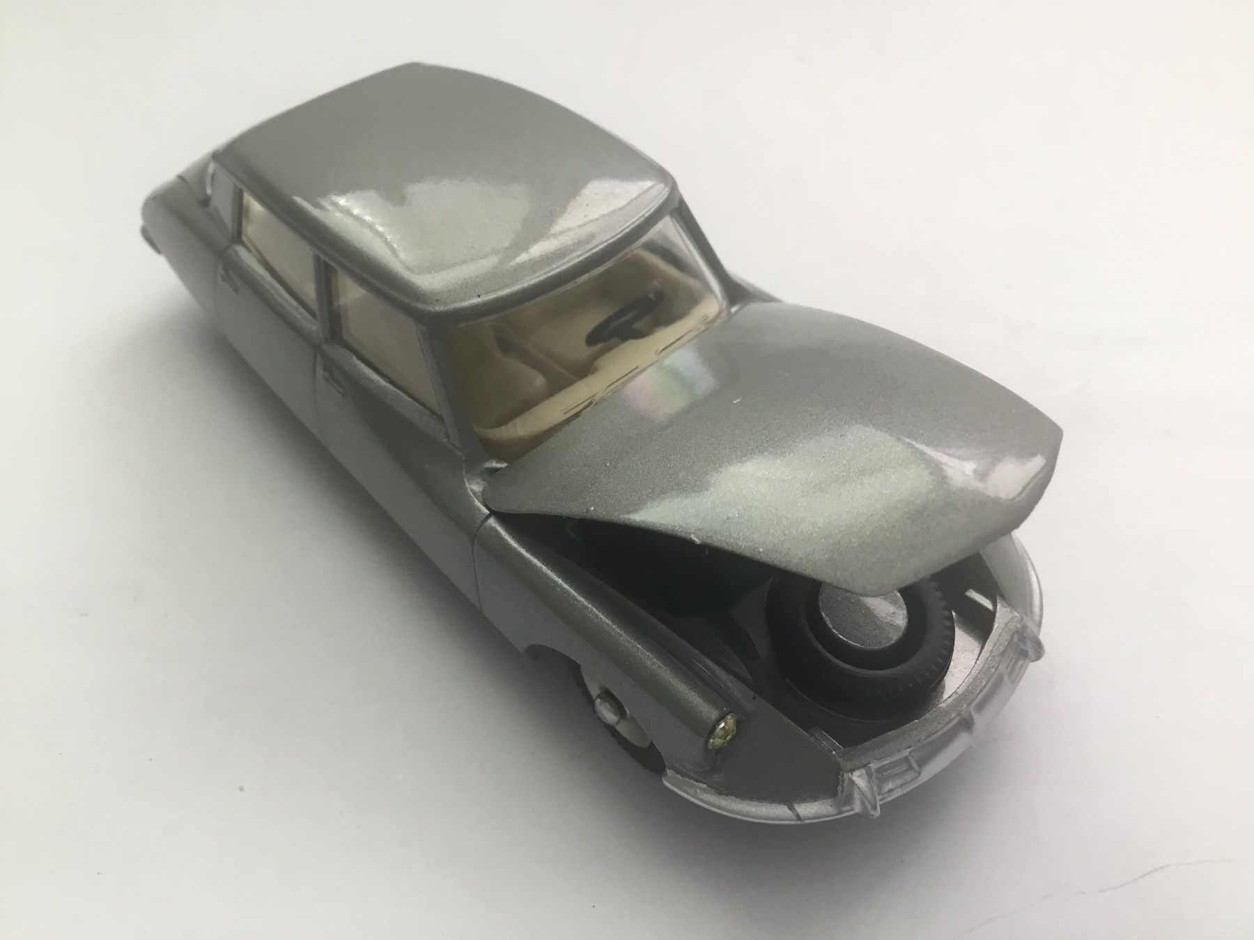 Dinky Toys Modellini d'auto: Dan-Toys Citroën DS19 – Nuovo e nell'imballaggio originale da Dänikon ZH venduto da didi1103 4
