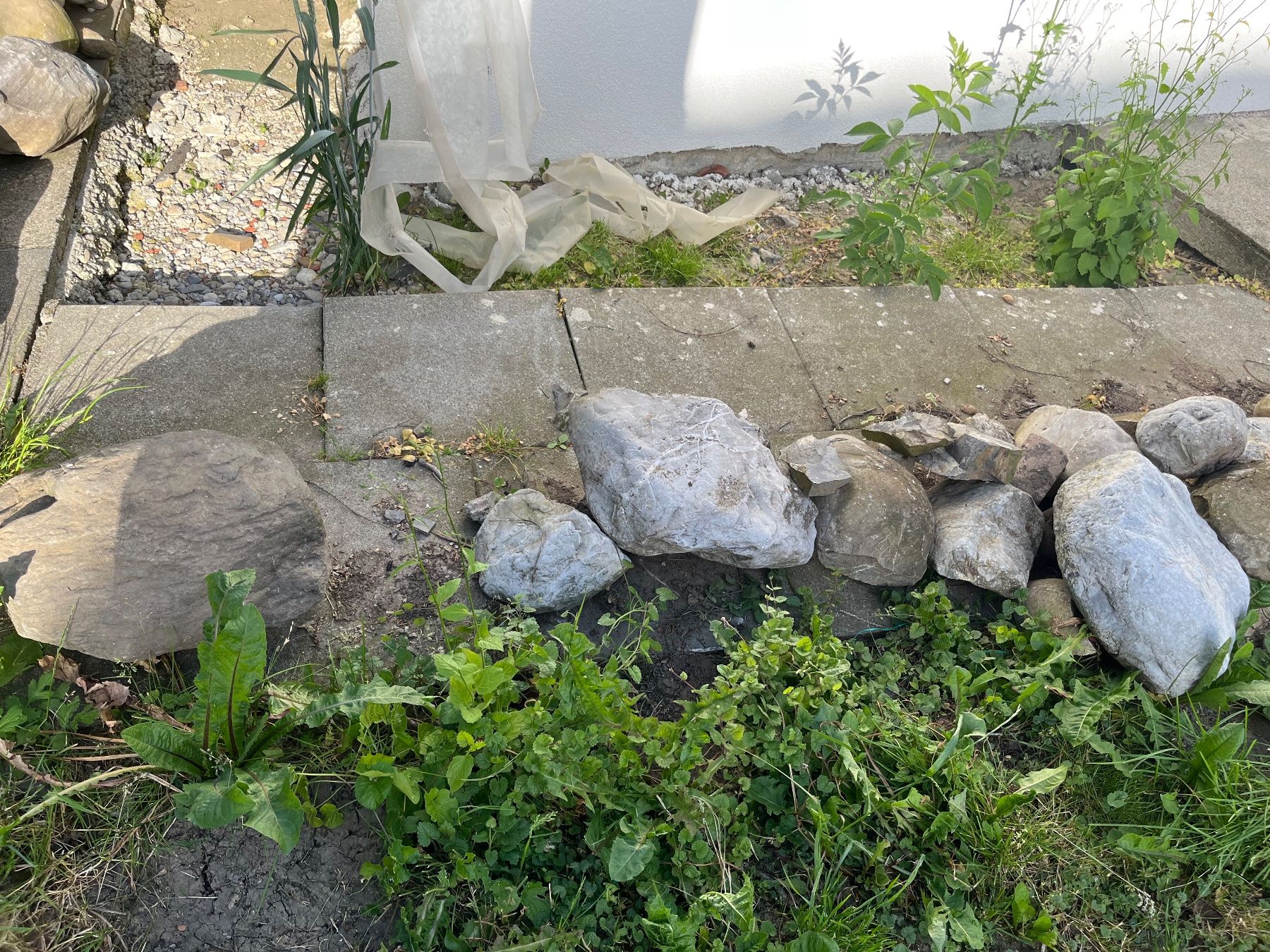 Pietre & tegole: Ab 1 Fr.  Gartengestaltung Steine Deko Garten – Usato da Seon venduto da Sonnenblume95 1