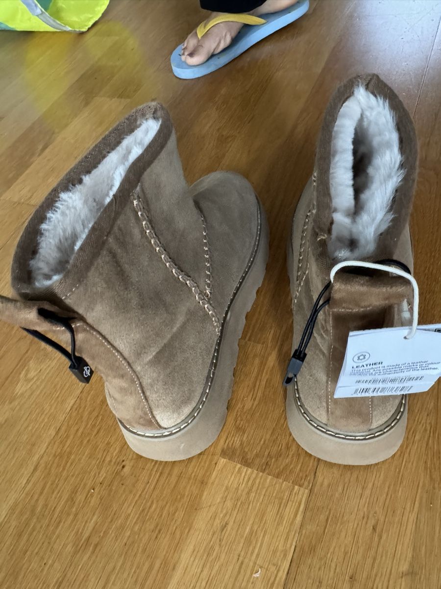 Stradivarius Chaussures femmes: Leather winter boots – Neuf avec emballage d'origine à Bern par FashionK92 4