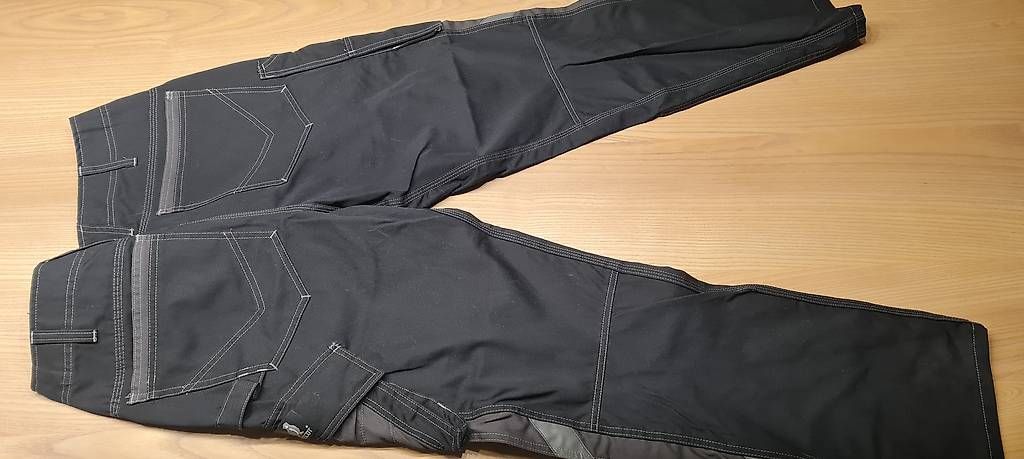 Pantaloni: Arbeitshose Mascot – Usato da Brislach venduto da Chholz