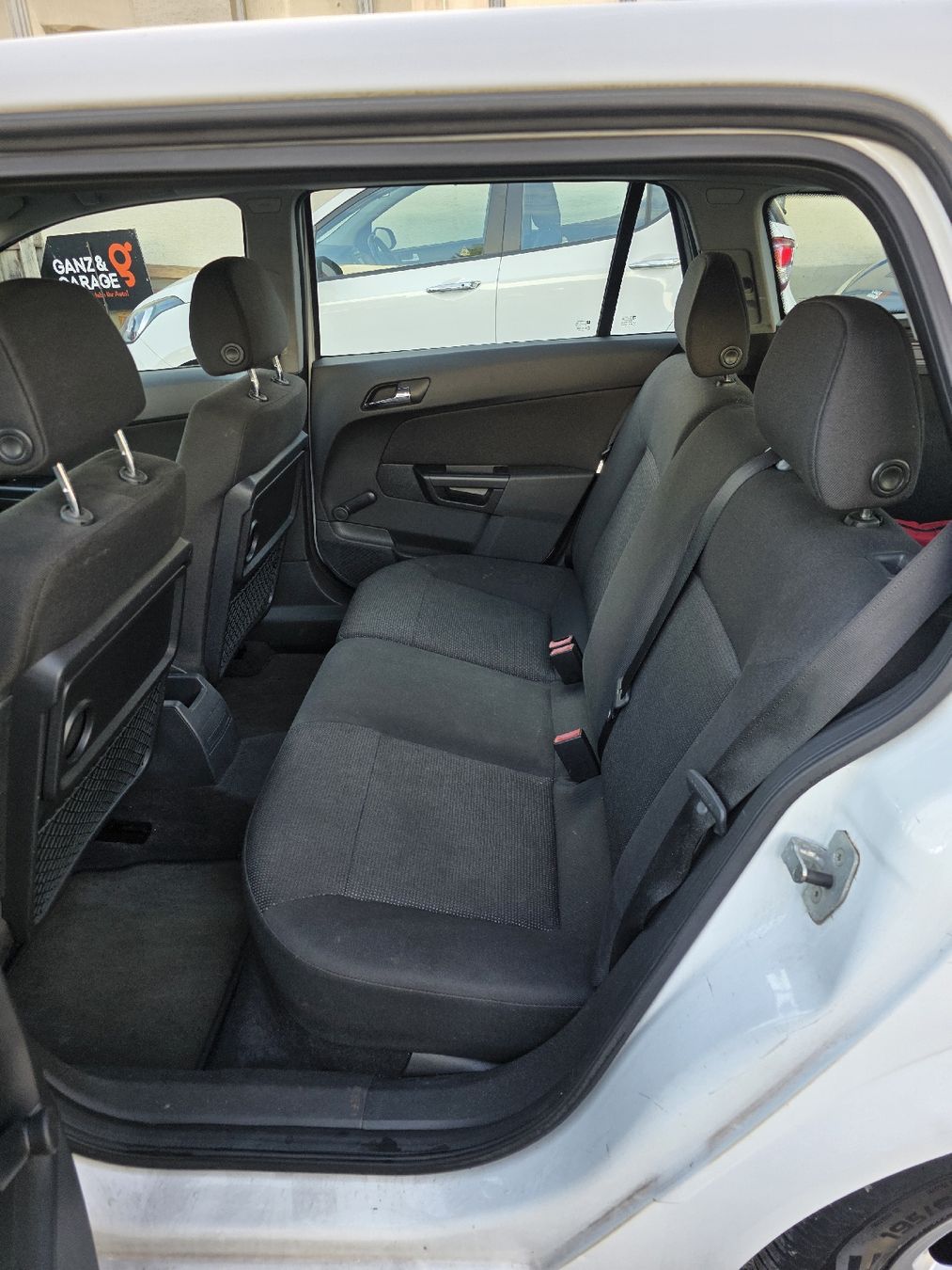 Opel Automobili: Opel Astra H18 Cvan ab Platz – Usato da Schafisheim venduto da onezillion 8