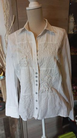 Blouse Just White