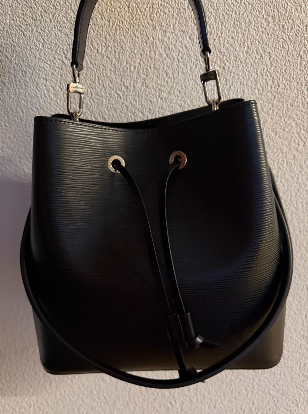 Louis Vuitton Taschen für Damen: Louis Vuitton Noe Epi Leder – Neu (gemäss Beschreibung) aus Konolfingen von Sonnenblu0 4