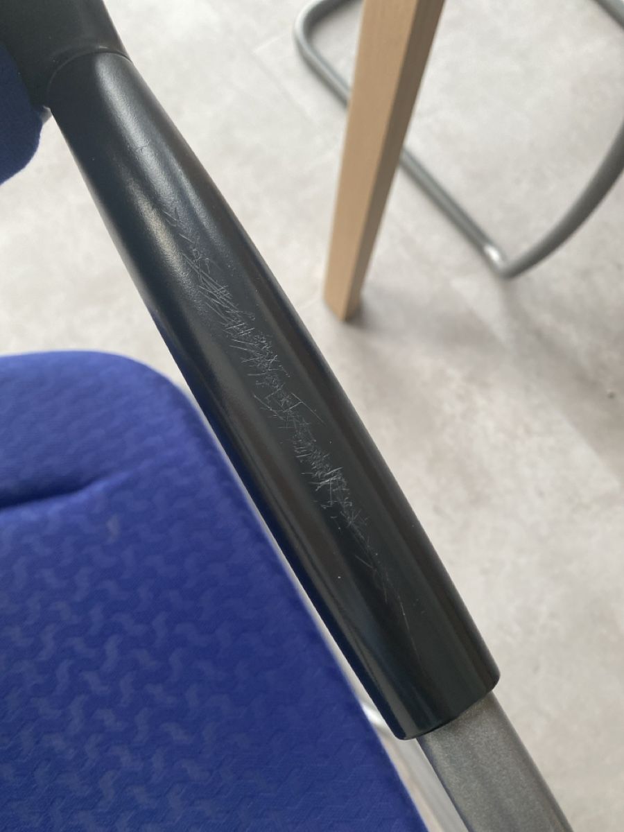 Giroflex Sessel: Giroflex Freischwinger blau-schwarz – Gebraucht aus Rüschlikon von christin500 2