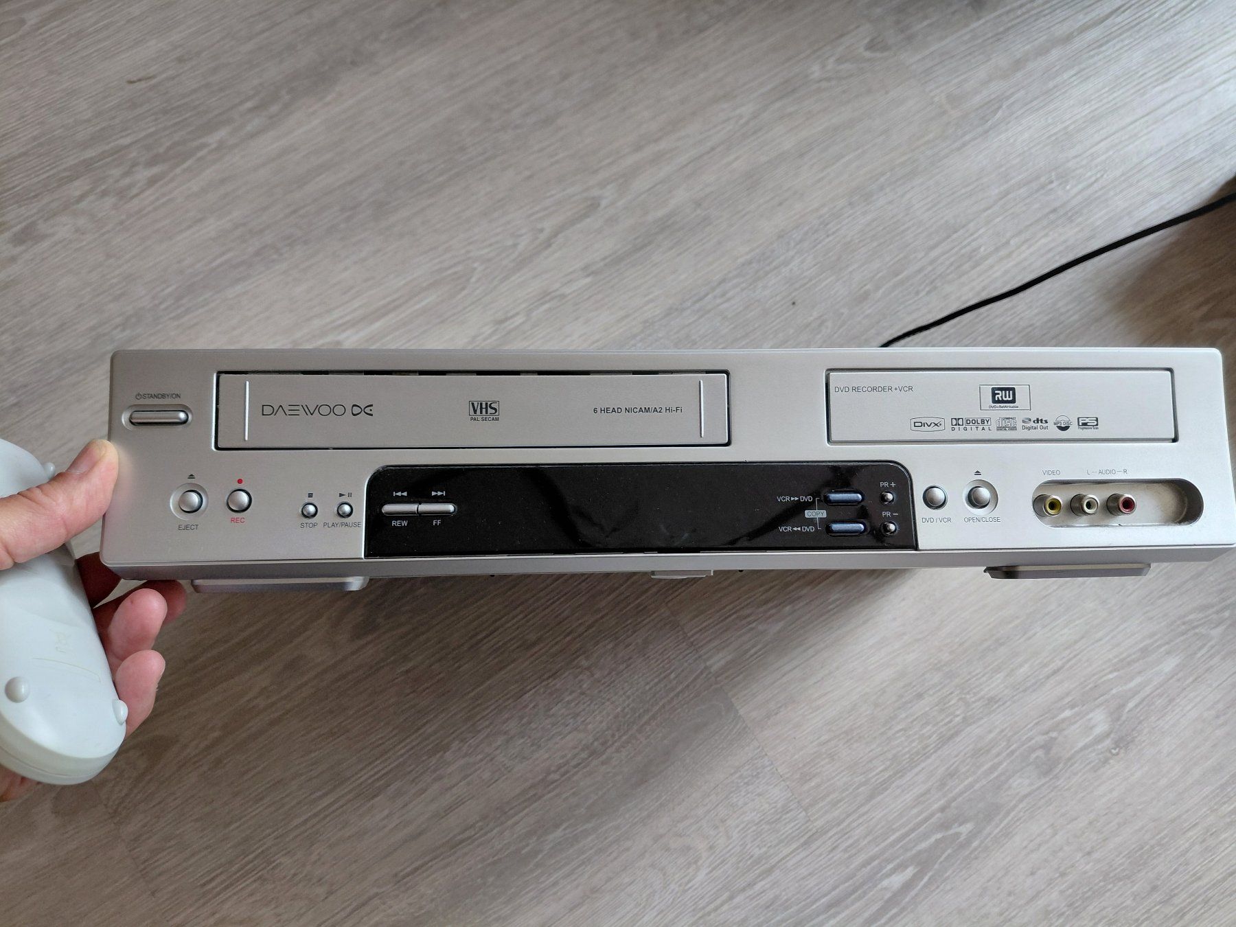 Daewoo Lettore multimediale & Streamer: DVD-VHS Recorder/Kopierer – Usato da Stein SG venduto da Bergler12