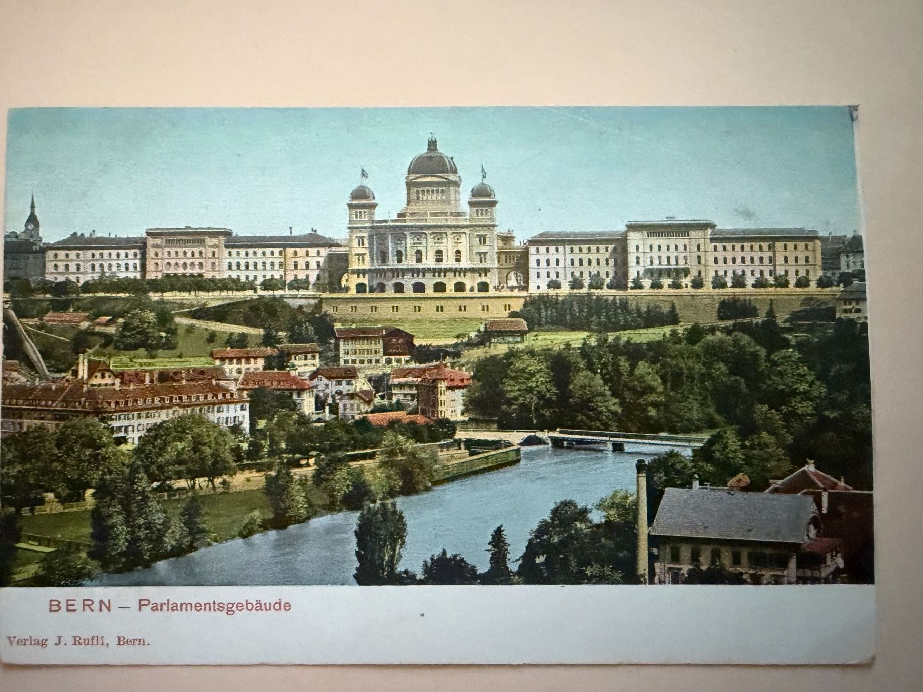 Cartoline postali: Bern - Bundeshaus  - Ansichtskarte – Usato da Tegerfelden venduto da siebenmacky