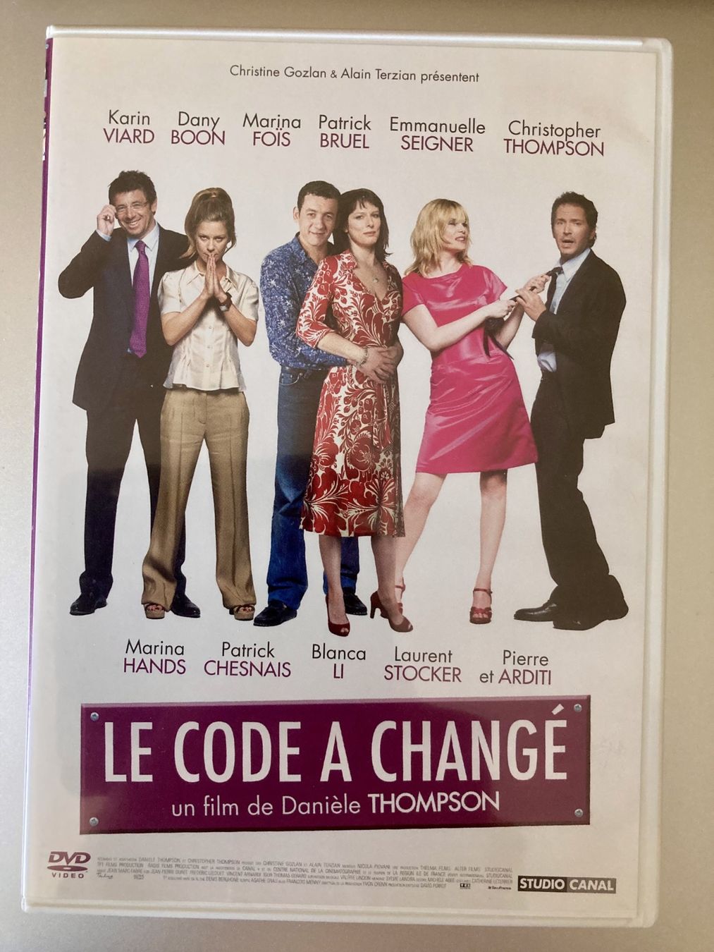 Tutti i DVDs: Le code a changé - Karin Viard Dany Boon Marina Fois – Usato da Neuchâtel venduto da Rougesky